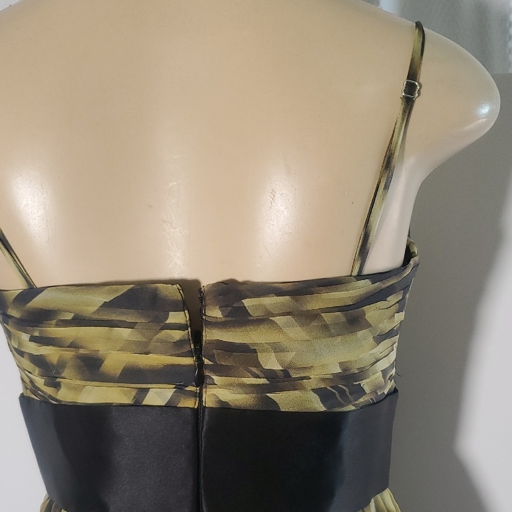 Calvin Klein Women's 100% Silk Spaghetti Strap Dress Black and Yellow Size 8 - Picture 7 of 11